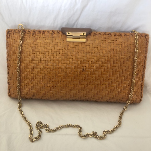 Vintage Wicker Clutch - Picture 2 of 11